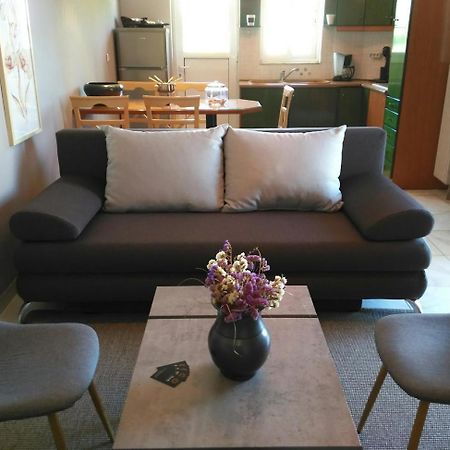 Theanthi Apartment นาฟปลิโอ ภายนอก รูปภาพ