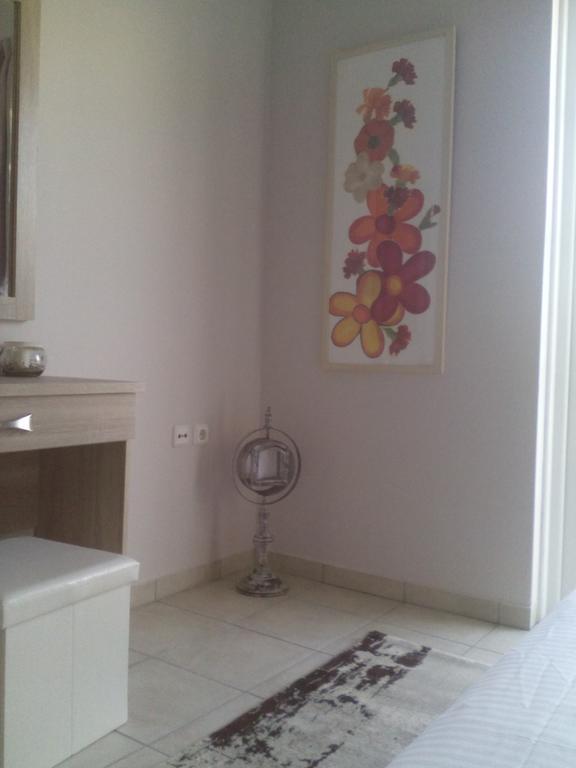 Theanthi Apartment นาฟปลิโอ ภายนอก รูปภาพ